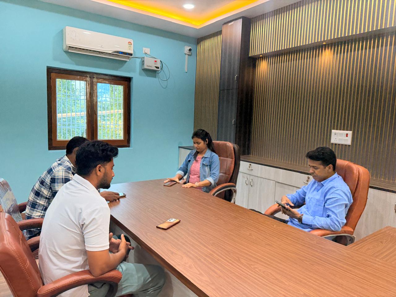 Sidra Manpower team discussing contract staffing requirements